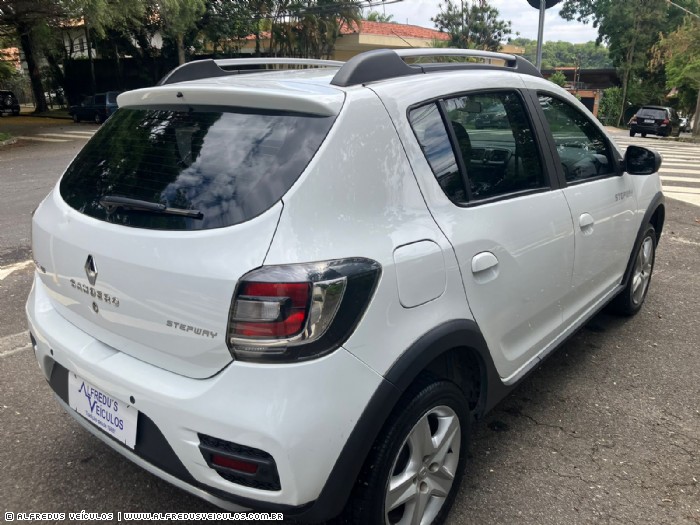 Renault SANDERO STEPWAY EASY 2017/2018